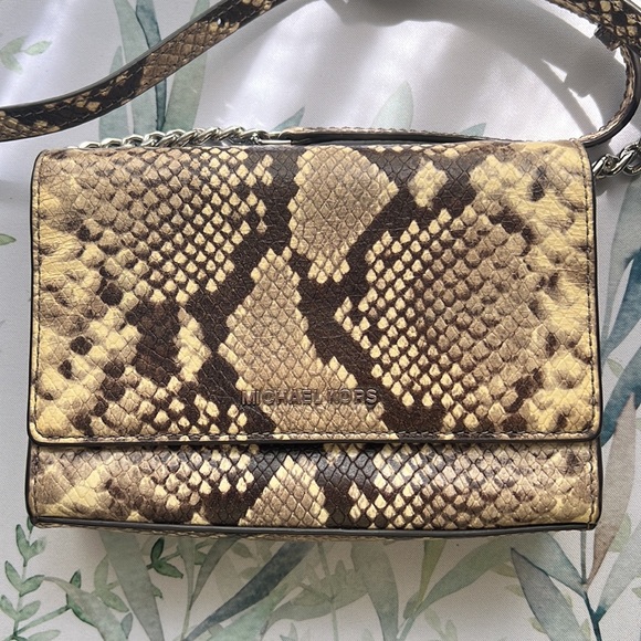 Michael Kors snakeskin crossbody - Picture 2 of 9